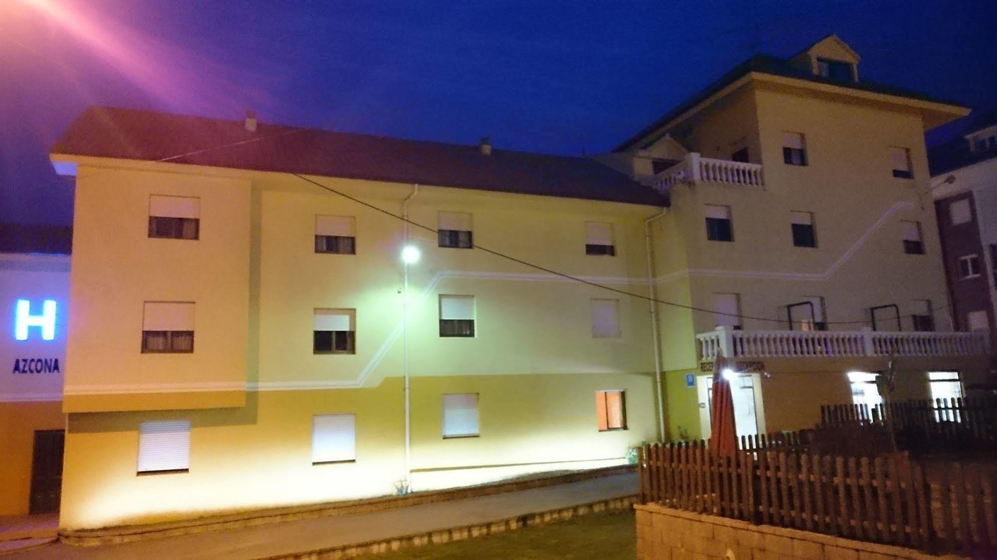 Hotel Azcona Ноха Екстериор снимка